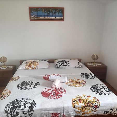Apartment Zdenka 1 Trogir Zewnętrze zdjęcie